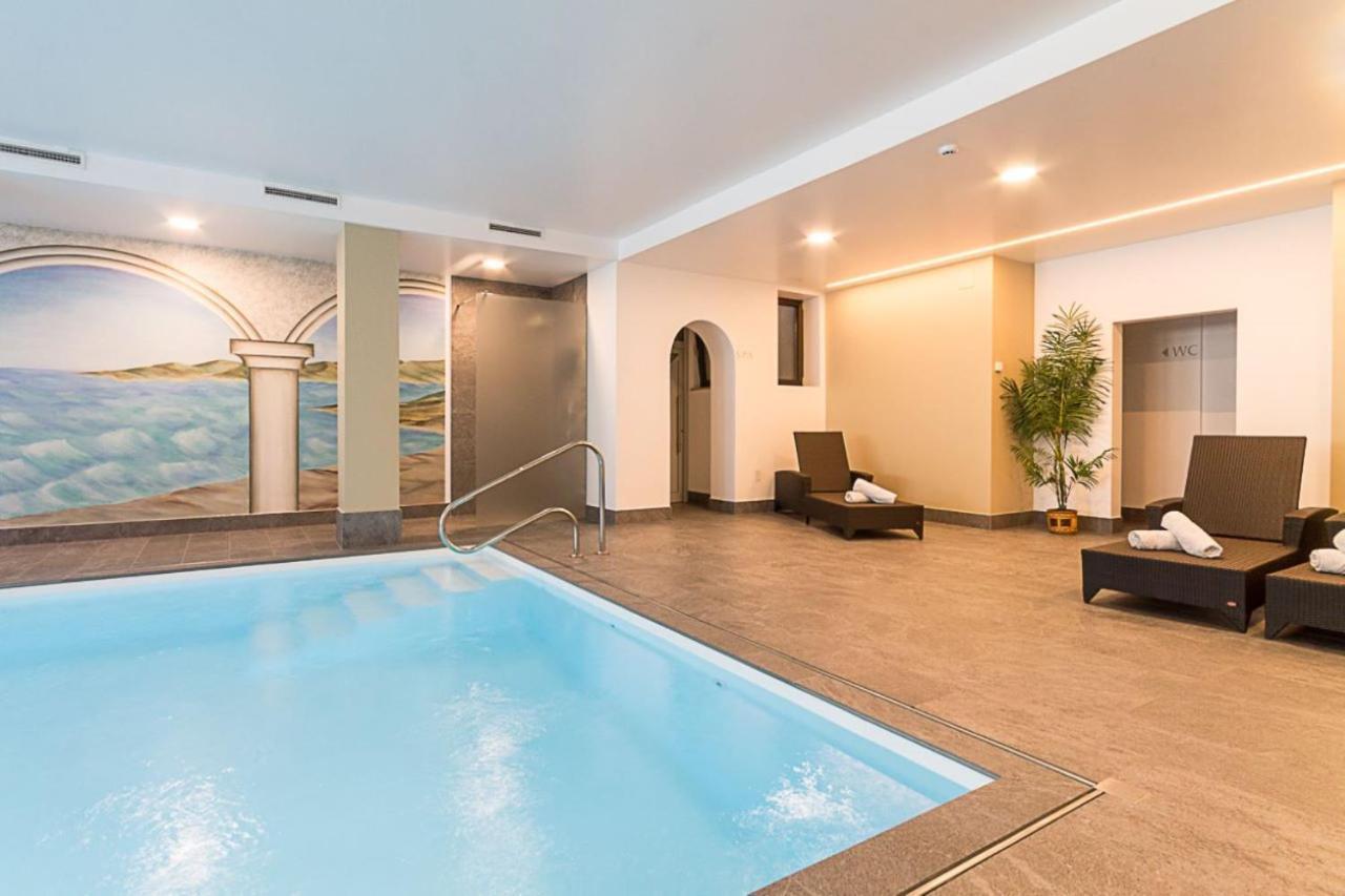 Hotel Montani Morter Екстер'єр фото