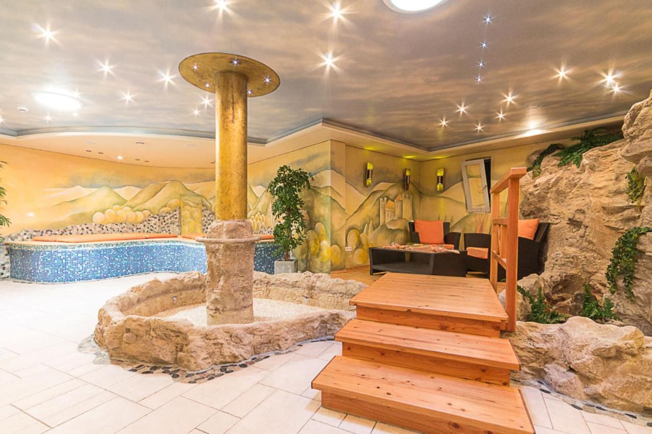 Hotel Montani Morter Екстер'єр фото