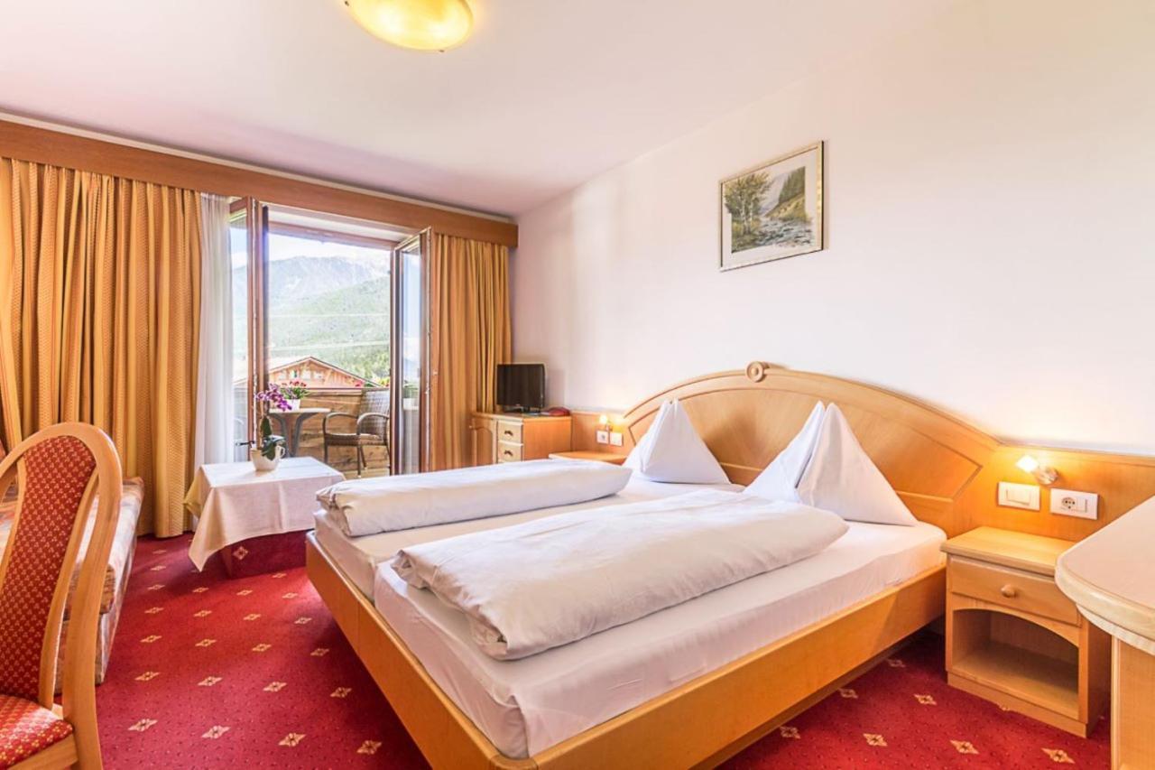 Hotel Montani Morter Екстер'єр фото