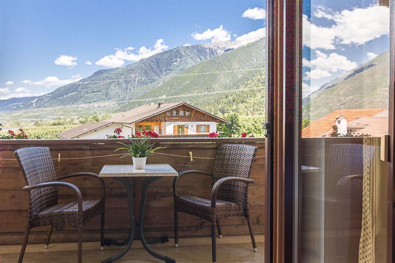Hotel Montani Morter Екстер'єр фото