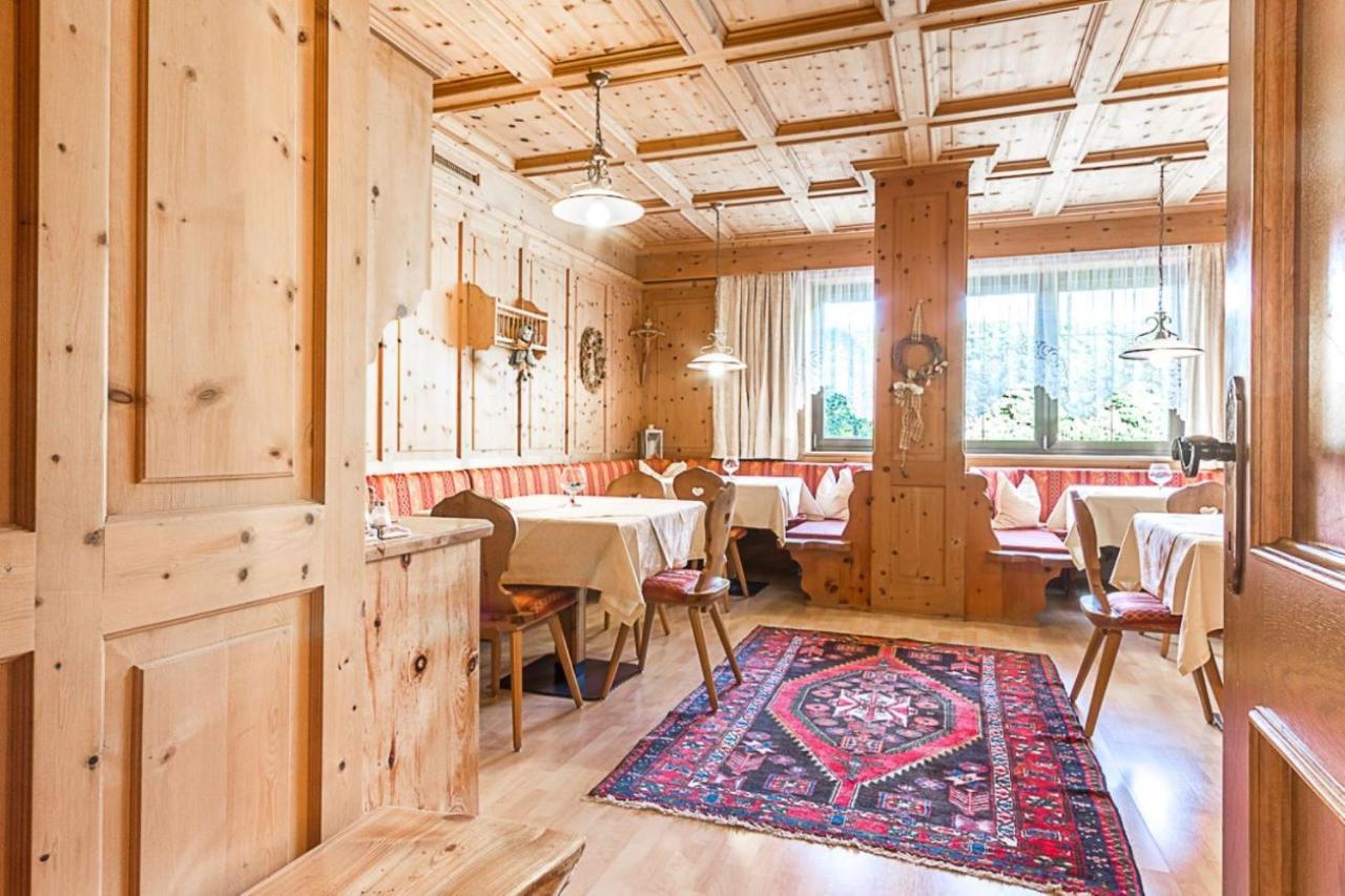 Hotel Montani Morter Екстер'єр фото